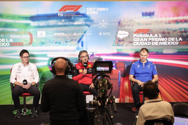 Andrew Shovlin GBR, Mercedes AMG Petronas F1 Team , Laurent Mekies FRA, Scuderia Ferrari , Alan Permane GBR, Alpine F1 Team , F1 Grand Prix of Mexico at Autodromo Hermanos Rodriguez on October 29, 2022 in Mexico City, Mexico Photo by HOCH ZWEI Mexico City Mexico