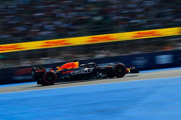 Max Verstappen of the Netherlands Pole position qualifier during qualifying ahead of the F1 Formula 1 Grand Prix of Mexico 2022, at Autodromo Hermanos Rodriguez, on October 29, 2022.  Copyright: xMexSportx _RMC2892