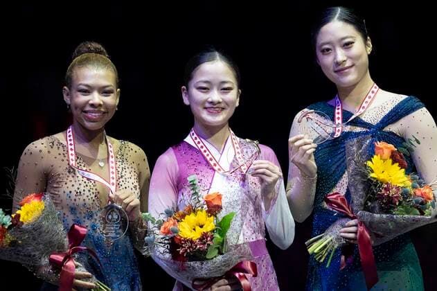 October 29, 2022, Mississauga, ON, Canada: Women™s gold medalist Rinka Watanabe of Japan, centre, silver medalist Starr Andrews of the United States, left, and bronze medalist Young You of Korea show off their medals during victory ceremonies at Skate Canada International in Mississauga, Ont., on Saturday, October 29, 2022. Rinka Watanabe Starr Andrews Young You - ZUMAc35_ 20221029_zaf_c35_142 Copyright: xPaulxChiassonx