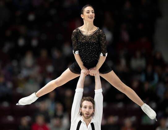 October 29, 2022, Mississauga, ON, Canada: Sara Conti and Niccolo Macii of Italy perform their free program during the pairs competition at Skate Canada International in Mississauga, Ont., on Saturday, October 29, 2022. Sara Conti Niccolo Macii  - ZUMAc35_ 20221029_zaf_c35_168 Copyright: xPaulxChiassonx