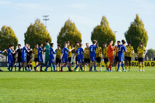 Sunday, 30 10 2022 Season 2022 2023 9 Matchday B Junioren Bundesliga U17 Bundesliga at BVB Fußballpark Hohenbuschei, Dortmund, Germany BV Borussia Dortmund U17 FC Schalke 04 U17 Welcoming the Teams