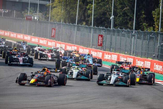 START during the Formula 1 Grand Premio de la Ciudad de Mexico 2022, Mexican Grand Prix 2022, 20th round of the 2022 FIA Formula One World Championship, WM, Weltmeisterschaft from October 28 to 30, 2022 on the Autodromo Hermanos Rodriguez, in Mexico City, Mexico - F1 - MEXICO CITY GRAND PRIX 2022 - RACE DPPI Panoramic  _R3_4527