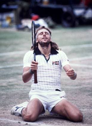 LONDON 19800705 - Swedish tennis player Bjorn Borg reacts after winning the Wimbledon tennis tournament for the fifth consecutive year. Bjorn Borg defeated John McEnroe in the finals. ******* Björn Borg vinner Wimbledon för femte gangen. Här i segerposition pa knä med slutna ögon. LONDON GREAT BRITAIN TENNIS *** LONDON 19800705 Swedish tennis player Bjorn Borg reacts after winning the Wimbledon tennis tournament for the fifth consecutive year Bjorn Borg defeated John McEnroe in the finals Björn Borg wins Wimbledon for the fifth time Here in victory position on his knees with his eyes closed LONDON GREAT BRITAIN TENNIS  x20360x Copyright: xTTx WIMBLEDON 1980 BORG