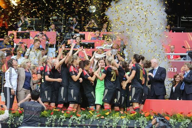 STOCKHOLM 20130608 Germanys team after winning the European Championship football final between Germany and Norway at Friends Arena in Solna, Stockholm, on Sunday STOCKHOLM SWEDEN Football  x1037x Copyright: xSÖRENxANDERSSONx xTTx DAM-EM 2013 FINAL TYS-NOR