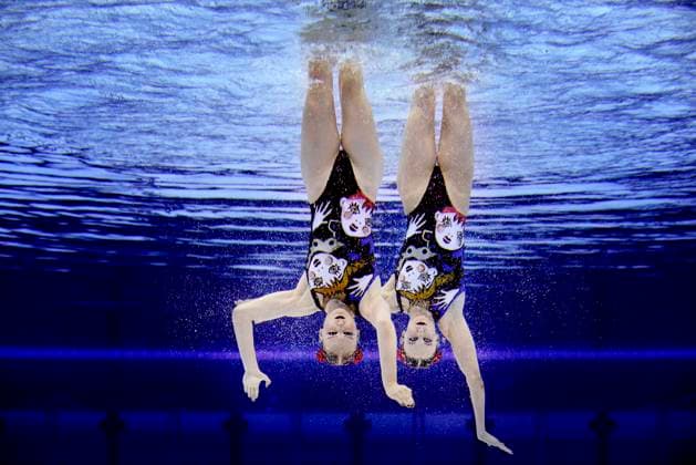 LONDON 20120807 Synchronised swimming, Duets final. Natalia Ishchenko and Svetlana Romashina from Russia won the gold. LONDON STORBRITANNIEN SYNCHRONISED SWIMMING *** LONDON 20120807 Synchronised swimming, Duets final Natalia Ishchenko and Svetlana Romashina from Russia won the gold LONDON STORBRITANNIEN SYNCHRONISED SWIMMING  x10070x Copyright: xJESSICAxGOWx xTTx OS 2012 SYNCHRONISED SWIMMING