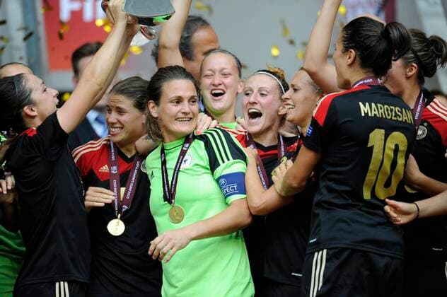 STOCKHOLM 20130608 Germanys goalkeeper and player of the match Nadine Angerer after winning the European Championship football final between Germany and Norway at Friends Arena in Solna, Stockholm, on Sunday STOCKHOLM SWEDEN Football  x10400x Copyright: xERIKxMARTENSSONx xTTx DAM-EM 2013 FINAL TYS-NOR