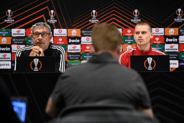 Berlin s head coach Urs Fischer and Berlin s Julian Ryerson are pictured during a press conference, PK, Pressekonferenz of German soccer team Union Berlin, Wednesday 02 November 2022 in Heverlee, in preparation of tomorrow s game against Belgian soccer team Royale Union Saint-Gilloise on day 6 6 of the Uefa Europa League group stage. JOHNxTHYS  x48487256x