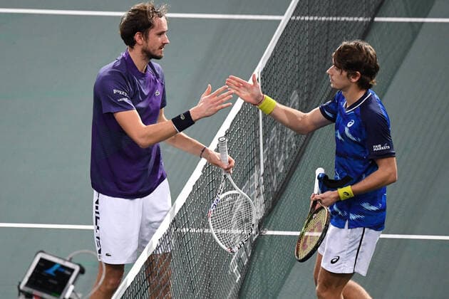 Tennis - Rolex Paris Masters - Daniil Medvedev - Russie - Alex de Minaur - Australie TENNIS : Rolex Paris Masters - France - ATP, Tennis Herren -02 11 2022 ChrysleneCaillaud Panoramic 