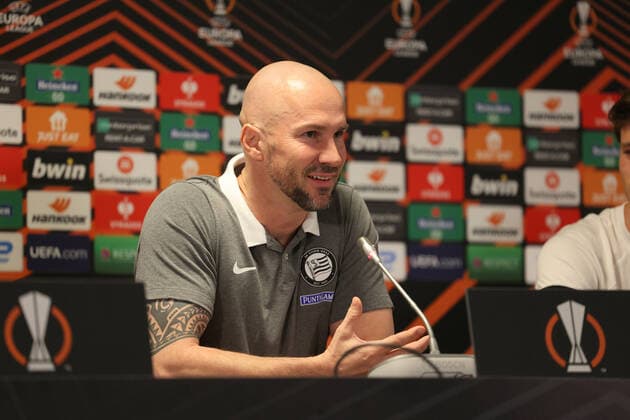 SOCCER - UEFA EL, Midtjylland vs Sturm HERNING,DENMARK,02.NOV.22 - SOCCER - UEFA Europa League, group stage, FC Midtjylland vs SK Sturm Graz, preview, press conference, PK, Pressekonferenz Sturm. Image shows head coach Christian Ilzer (Sturm).  GEPAxpictures xChrisxBauer