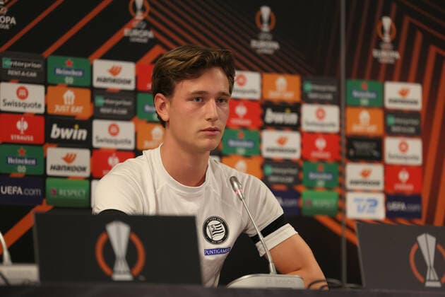 SOCCER - UEFA EL, Midtjylland vs Sturm HERNING,DENMARK,02.NOV.22 - SOCCER - UEFA Europa League, group stage, FC Midtjylland vs SK Sturm Graz, preview, press conference, PK, Pressekonferenz Sturm. Image shows William Boeving (Sturm).  GEPAxpictures xChrisxBauer