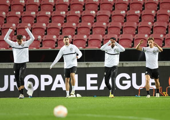 SOCCER - UEFA EL, Midtjylland vs Sturm HERNING,DENMARK,02.NOV.22 - SOCCER - UEFA Europa League, group stage, FC Midtjylland vs SK Sturm Graz, preview, training Sturm. Image shows Dominik Oroz, Alexandar Borkovic, Manprit Sarkaria and William Boeving (Sturm).  GEPAxpictures xChrisxBauer