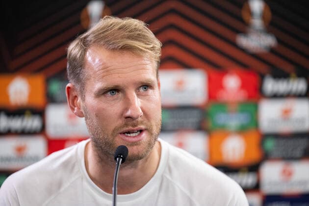 221102 Ola Toivonen during a press conference with Malmö FF on November 2, 2022 in Braga Photo Petter Arvidson BILDBYRAN code PA PA0429 football football soccer fotball uefa europa league press conference press conference malmö ff bbeng,  Copyright: PETTERxARVIDSON BB221102PA107