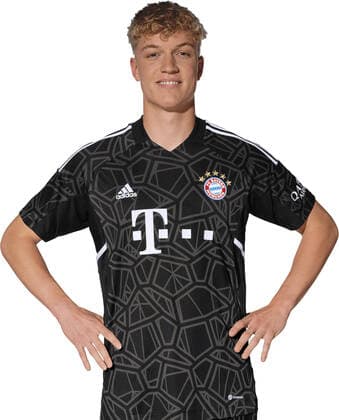 Football 1 Bundesliga season 2022 2023 29 08 2022 photo session FC Bayern Muenchen goalkeeper Johannes Schenk