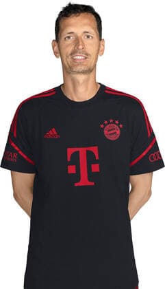 Football 1 Bundesliga season 2022 2023 29 08 2022 photo session FC Bayern Muenchen Co coach Dino Toppmoeller