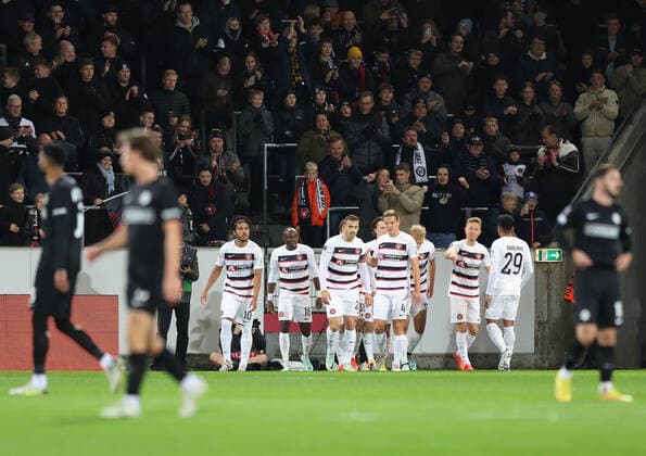 SOCCER - UEFA EL, Midtjylland vs Sturm HERNING,DENMARK,03.NOV.22 - SOCCER - UEFA Europa League, group stage, FC Midtjylland vs SK Sturm Graz. Image shows the rejoicing of Midtylland.  GEPAxpictures xChrisxBauer