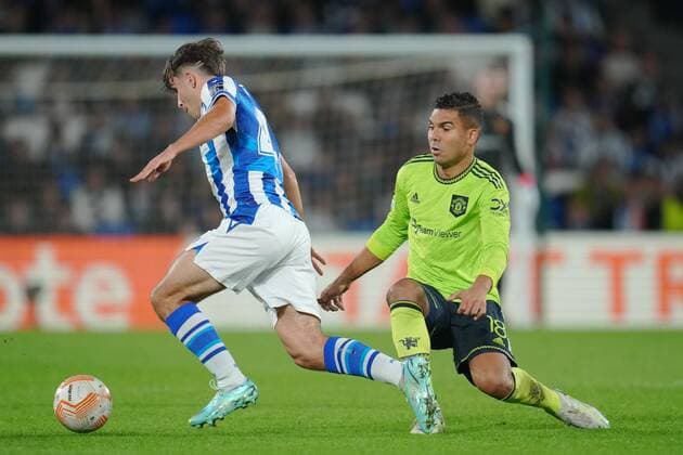 Mandatory Credit: Photo by Bagu Blanco Pressinphoto Shutterstock (13607020ae) Asier Illarramendi of Real Sociedad and Carlos Henrique Casemiro of Manchester United, ManU Real Sociedad v Manchester United, UEFA Europa League, Group C, date 4. Football, Reale Arena Stadium, San Sebastian, Spain - 3 Nov 2022 Editorial use only Real Sociedad v Manchester United, UEFA Europa League, Group C, date 4. Football, Reale Arena Stadium, San Sebastian, Spain - 3 Nov 2022 Editorial use only Copyright: xBaguxBlanco Pressinphoto Shutterstockx 13607020ae