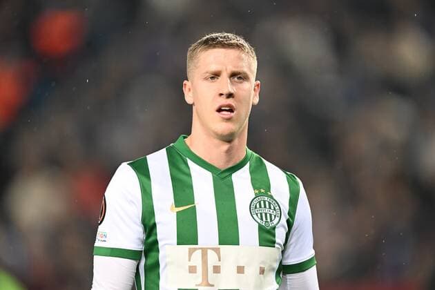 TRABZON Mats Knoester of Ferencvaros TC during the UEFA Europa League Group H match between Trabzonspor AS and Ferencvaros at Senol Gunes Stadium on November 3, 2022 in Trabzon, Turkey ANP Dutch Height Gerrit van Keulen UEFA Europa League Group H 2022 2023 xVIxANPxSportx xGerritxvanxKeulenxIVx 457175439 originalFilename: 457175439.jpg