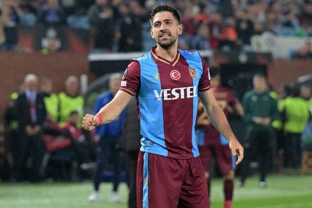 TRABZON Anastasios Bakasetas of Trabzonspor AS celebrates his goal during the UEFA Europa League Group H match between Trabzonspor AS and Ferencvaros at Senol Gunes Stadium on November 3, 2022 in Trabzon, Turkey ANP Dutch Height Gerrit van Keulen UEFA Europa League Group H 2022 2023 xVIxANPxSportx xGerritxvanxKeulenxIVx 457175614 originalFilename: 457175614.jpg