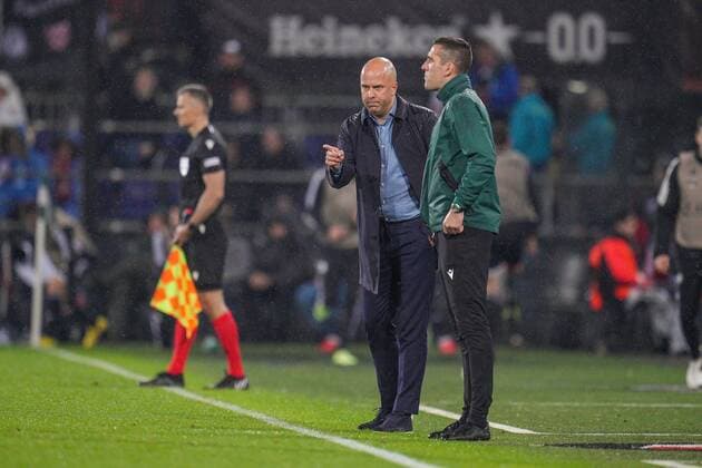ROTTERDAM, 03-11-2022, Stadium de Kuip, the UEFA Europa League Feyenoord - Lazio Roma, Feyenoord trainer Arne Slot Feyenoord - Lazio  x19132521x Copyright: