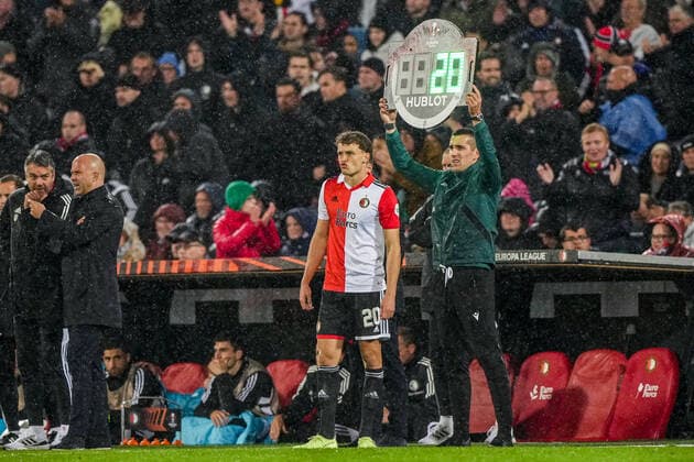 UEFA Europa League: Feyenoord v Lazio Roma Rotterdam - Mats Wieffer of Feyenoord during the match between Feyenoord v Lazio Roma at Stadion Feijenoord De Kuip on 3 November 2022 in Rotterdam, The Netherlands. Copyright: xTomxBodex