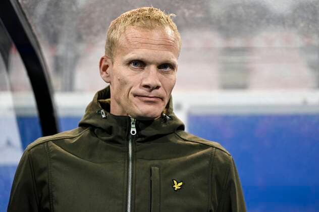 LEUVEN, BELGIUM - NOVEMBER 03 : Geraerts Karel head coach of Union St-Gilloise pictured during UEFA Europa league match between Union St-Gilloise and Union Berlin at the King Power Stadium at den Dreef November 3, 2022 in Leuven, Belgium, 3 11 2022 ( Union ST-Gilloise v Union Berlin PhotoNews Panoramic 