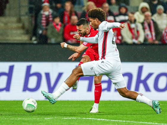 Sargis Adamyan FC Köln Koeln, 23 in a duel against Youcef Atal OGC Nice, 20 , GER, FC Köln Koeln vs OGC Nice Nice, UEFA Conference League 2022 23, group stage, group D, matchday 6, 03 11 2022, GER, FC Köln Koeln vs OGC Nice Nice, UEFA Conference League 2022 23, group stage, group D, matchday 6, 03 11 2022, Photo Eibner Pressefoto Gabriel Boia Köln Koeln Copyright: xEibner-Pressefoto GabrielxBoiax EP_EER