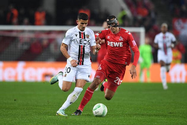 Soccer UEFA Conference League Group Stage 6 Matchday 1 FC Cologne OGC Nice on 03 11 2022 at RheinEnergieStadion in Cologne Youcef Atal Nice , left Ellyes Skhiri Cologne , right xHDx