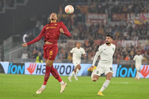 Foto Alfredo Falcone LaPresse 03 Novembre 2022 - Roma, Italia - calcio - Roma - Ludogorets - Europa League 2022 2023 - Stadio Olimpico. Nella foto: Chris Smalling of AS Roma Foto Alfredo Falcone LaPresse November 03, 2022 Rome, Italy - sport, soccer - Roma - Ludogorets - Europe League 2022 2023 - Olimpic Stadium. In the pic: Chris Smalling of AS Roma  Copyright: xAlfredoxFalcone LaPressex