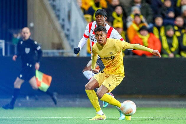The group stage match in Europe leauge 2022 2023 Bodo Glimt PSV Bodo 20221103 Bodo Glimts Japhet Sery Larsen in action in the group stage match in Europe leauge 2022 2023 between Bodo Glimt and PSV Eindhoven Photo Mats Torbergsen NTB Bodo Norway  Copyright: xMatsxTorbergsenx xNTBx EDITORIAL USE ONLY. RESTRICTED USE FOR BETTING COMPANIES