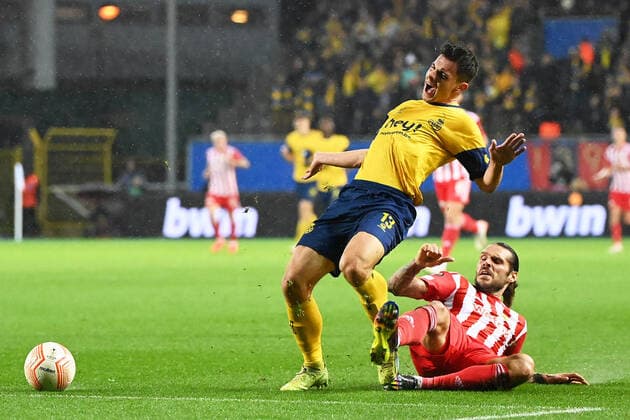Football, Men, 2022 2023 season, Europa League group stage, Group D, matchday 6 , Royale Union Saint Gilloise 1 FC Union Berlin, v l Dante Vanzeir Royale Union Saint Gilloise, 13 and Christopher Trimmel 1 FC Union Berlin, 28 in duel , 03 11 2022, Copyright: xMatthiasxKochx