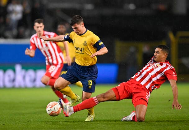 Union s Dante Vanzeir and Berlin s Danilho Doekhi fight for the ball during a soccer match between Belgian Royale Union Saint-Gilloise and German Union Berlin, Thursday 03 November 2022 in Leuven, on day 6 6 of the Uefa Europa League group stage. JOHNxTHYS  x48594170x
