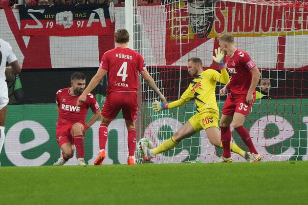 GER, Europa Conference League, Group Stage, Matchday 6, 1 FC Koeln GER vs OGC Nice FRA 03 11 2022, Rheinenergie Stadion, Koeln, GER, Europa Conference League, Group Stage, Matchday 6, 1 FC Koeln GER vs OGC Nice FRA , in picture 1 0 for Nice by Gaà tan Laborde Nice 24 , the ball goes past the foot of Marvin Schäbe Schaebe goalkeeper FC Koeln 20 ,. nordphotoxGmBHx xMeuter nph00351