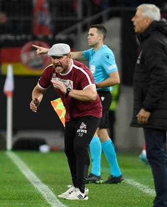 03 11 2022, Cologne, Germany, RheinEnergieStadium, 1 FC Koeln vs OGC Nice UEFA Europa Conference League Group D, coach Steffen Baumgart 1 FC Koeln gestures, gestures Photo Ralf Treese Cologne RheinEnergieStadium North Rhine Westphalia Germany  521_KOENIZ20221103_014 Treese-521