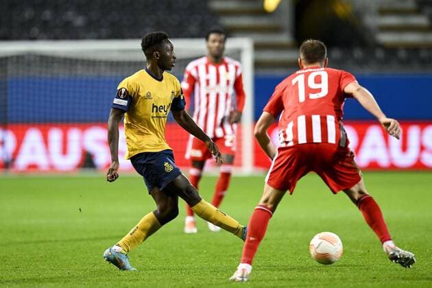 LEUVEN, BELGIUM - NOVEMBER 03 : Amani Lazare midfielder of Union St-Gilloise pictured in action during UEFA Europa league match between Union St-Gilloise and Union Berlin at the King Power Stadium at den Dreef November 3, 2022 in Leuven, Belgium, 3 11 2022 ( Union ST-Gilloise v Union Berlin PhotoNews Panoramic 