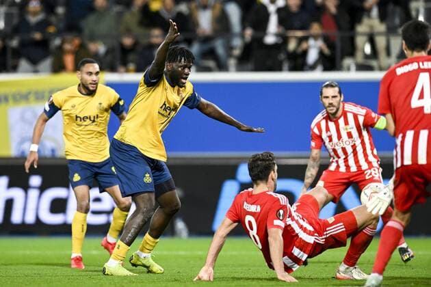LEUVEN, BELGIUM - NOVEMBER 03 : Boniface Victor forward of Union St-Gilloise wants a penalty during UEFA Europa league match between Union St-Gilloise and Union Berlin at the King Power Stadium at den Dreef November 3, 2022 in Leuven, Belgium, 3 11 2022 ( Union ST-Gilloise v Union Berlin PhotoNews Panoramic 