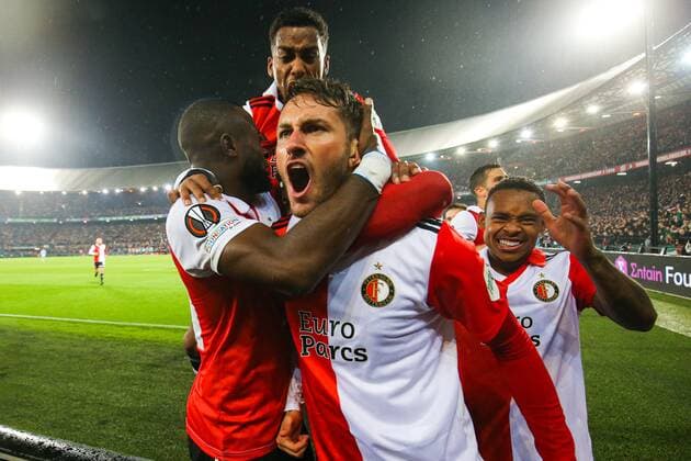 ROTTERDAM, 3-11-2022, Stadium de Kuip, the UEFA Europa League Feyenoord - Lazio Roma, Feyenoord player Santiago Gimenez scores 1-0 Feyenoord - Lazio  x19135102x Copyright: