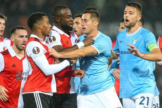 ROTTERDAM, 3-11-2022, Stadium de Kuip, the UEFA Europa League Feyenoord - Lazio Roma, Feyenoord player Quinten Timber, Feyenoord player Lutsharel Geertruida Feyenoord - Lazio  x19135111x Copyright: