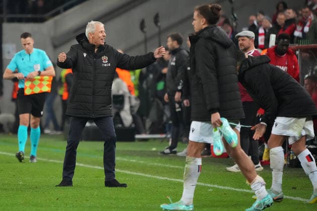 GER, Europa Conference League, group stage, matchday 6, 1 FC Koeln GER vs OGC Nice FRA 03 11 2022, Rheinenergie Stadion, Koeln, GER, Europa Conference League, group stage, matchday 6, 1 FC Koeln GER vs OGC Nice FRA , in the picture after the end of the match Lucien Favre coach head coach Nice is happy , nordphotoxGmBHx xMeuter nph00351