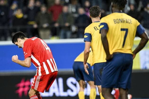 LEUVEN, BELGIUM - NOVEMBER 03 : Leite Diogo defender of Union Berlin celebrates the victory after the UEFA Europa league match between Union St-Gilloise and Union Berlin at the King Power Stadium at den Dreef November 3, 2022 in Leuven, Belgium, 3 11 2022 ( Union ST-Gilloise v Union Berlin PhotoNews Panoramic 