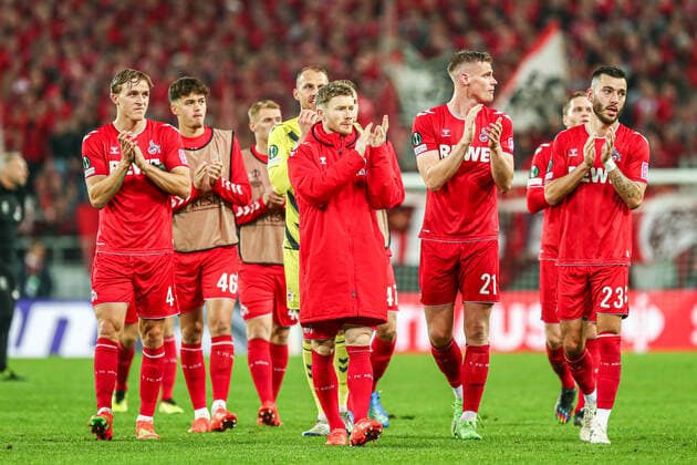 FC Köln Koeln team after the match, GER, FC Köln Koeln vs OGC Nice Nice, UEFA Conference League 2022 23, group stage, group D, matchday 6, 03 11 2022, GER, FC Köln Koeln vs OGC Nice Nice, UEFA Conference League 2022 23, group stage, group D, matchday 6, 03 11 2022, Photo Eibner Press Photo Gabriel Boia Köln Koeln Copyright: xEibner-Pressefoto GabrielxBoiax EP_EER