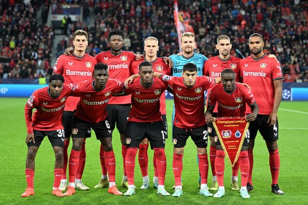 Leverkusen, Bayarena, 01 11 22, GER, Men, UEFA Champions League, Season 2022 2023, Bayer 04 Leverkusen FC Bruegge Bild Team photo, Group photo Bayer 04 Leverkusen Only for journalistic purposes Only for editorial use According to the regulations of the DFL Deutsche Fußball Liga it is prohibited, DFL regulations prohibit any use of photographs as image sequences and or quasi video North Rhine Westphalia Germany