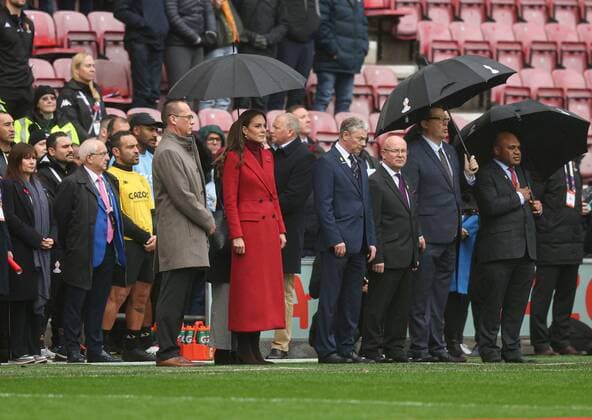 Mandatory Credit: Photo by Paul Currie Shutterstock (13608439d) Catherine, Princess of Wales Duchess of Cambridge before the start of the match England v Papua New Guinea, Rugby League World Cup 2021, Quarter Final, Rugby League, DW Stadium, Wigan, UK - 05 Nov 2022 England v Papua New Guinea, Rugby League World Cup 2021, Quarter Final, Rugby League, DW Stadium, Wigan, UK - 05 Nov 2022 Copyright: xPaulxCurrie Shutterstockx 13608439d