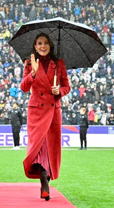 Picture by Allan McKenzie SWpix.com - 05 11 2022 - Rugby League - Rugby League World Cup 2021 - HRH The Princess of Wales - England v Papua New Guinea - DW Stadium, Wigan, England - HRH The Princess of Wales England v Papua New Guinea SWP-1907-0003