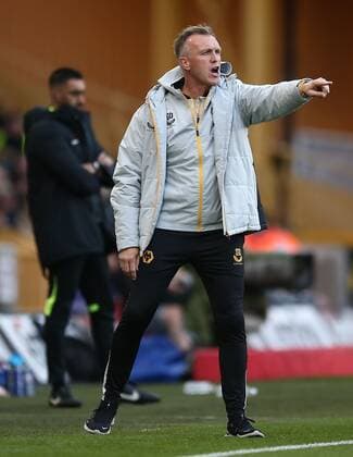 Mandatory Credit: Photo by Michael Zemanek Shutterstock (13608447cc) Steve Davis interim manager of Wolverhampton Wanderers Wolverhampton Wanderers v Brighton & Hove Albion, Premier League, Football, Molineux, Wolverhampton, UK - 05 Nov 2022 EDITORIAL USE ONLY No use with unauthorised audio, video, data, fixture lists, club league logos or live services. Online in-match use limited to 120 images, no video emulation. No use in betting, games or single club league player publications. Wolverhampton Wanderers v Brighton & Hove Albion, Premier League, Football, Molineux, Wolverhampton, UK - 05 Nov 2022 EDITORIAL USE ONLY No use with unauthorised audio, video, data, fixture lists, club league logos or live services. Online in-match use limited to 120 images, no video emulation. No use in betting, games or single club league player publications. Copyright: xMichaelxZemanek Shutterstockx 13608447cc