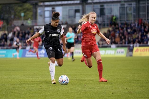 Flyeralarm Frauenbundesliga - Eintracht Frankfurt v 1.FC Koeln Shekiera Martinez ( 9 Frankfurt ) during the Flyeralarm Frauenbundesliga game between Eintracht Frankfurt and 1. FC Koeln at Stadion am Brentanobad in Frankfurt, GERMANY. Julia Kneissl SPP Copyright: xJuliaxKneissl SPPx julia_christin_kneissl_sports_press_photo_174084