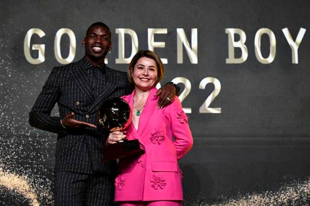 Sport Bilder des Tages Foto LaPresse - Fabio Ferrari 07 Novembre 2022 Torino, Italia - - Calcio -Golden Boy 2022 - Premio calcistico come miglior Under 21 di Europa istituito da Tuttosport.Nella foto: Best European Player s Agent Rafaela Pimenta con Paul Pogba November 07, 2021 Torino, Italy- sport - Soccer - Golden Boy Awards 2022 - The Award as the best Under-21 in Europe by Tuttosport.In the pic: Best European Player s Agent Rafaela Pimenta and Paul Pogba  Copyright: xFabioxFerrarix LaPressex