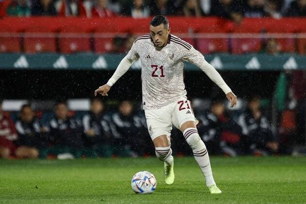 RECORD DATE NOT STATED Seleccion Mexicana 2022 Mexico 4-0 Irak Rogelio Funes Mori of Mexico during the game Mexico (Mexican national team, Nationalteam vs Iraq, friendly match of preparation prior to the start of the FIFA World Cup, WM, Weltmeisterschaft, Fussball Qatar 2022, at Montilivi Municipal Stadium, on November 9, 2022. <br><br> Rogelio Funes Mori de Mexico durante el partido Mexico (Seleccion Nacional Mexicana) vs Irak,amistoso de preparacion previo al inicio de la Copa Mundial de la FIFA Qatar 2022, en el Estadio Municipal de Montilivi, el 9 de noviembre de 2022. GIRONA ESPANA ESPANA  Copyright: xXavixBonillax 20221109182600_SM_MEX_IRA_FUNESMORI58