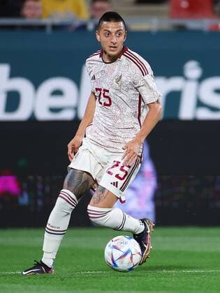 RECORD DATE NOT STATED Seleccion Mexicana 2022 Mexico vs Irak Roberto Alvarado of Mexico during the game Mexico (Mexican national team, Nationalteam vs Iraq, friendly match of preparation prior to the start of the FIFA World Cup, WM, Weltmeisterschaft, Fussball Qatar 2022, at Montilivi Municipal Stadium, on November 9, 2022. <br><br> Roberto Alvarado de Mexico durante el partido Mexico (Seleccion Nacional Mexicana) vs Irak,amistoso de preparacion previo al inicio de la Copa Mundial de la FIFA Qatar 2022, en el Estadio Municipal de Montilivi, el 9 de noviembre de 2022. GIRONA ESPANA ESPANA  Copyright: xEricxAlonsox 20221109150307_SM_MEX_IRA_ALVARADO161