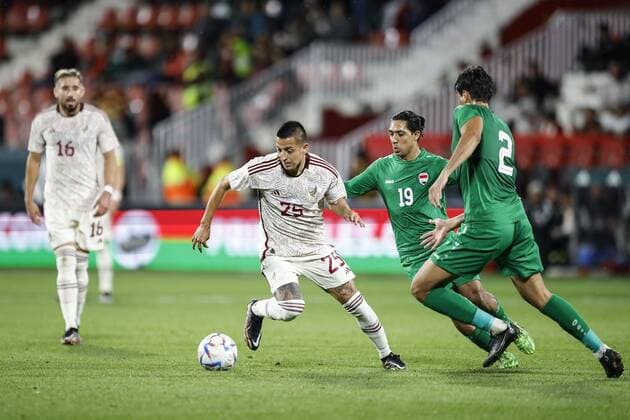 Football, Test Match, Mexico - Iraq