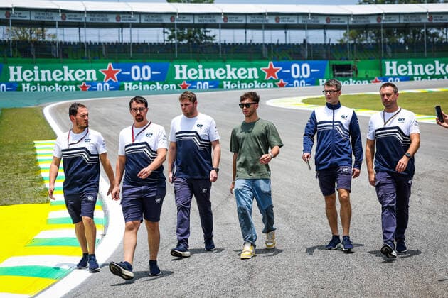 GASLY Pierre (fra), Scuderia AlphaTauri AT03, portrait during the Formula 1 Heineken Grande Premio de Sao Paulo 2022, Sao Paulo Grand Prix Grand Prix 2022, 21st round of the 2022 FIA Formula One World Championship, WM, Weltmeisterschaft from November 11 to 13, 2022 on the Interlagos Circuit, in Sao Paulo, Brazil - F1 - SAO PAULO GRAND PRIX 2022 DPPI Panoramic  20221110_G00D2571
